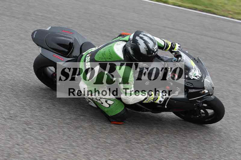 /Archiv-2023/06 10.04.2023 Moto Club Anneau du Rhin/Vert-Medium/82